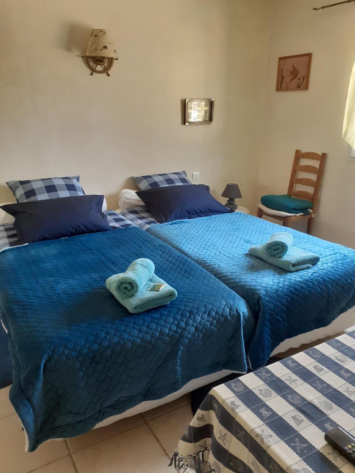 Bed and Breakfast La Maison De Jenny Монтору Экстерьер фото
