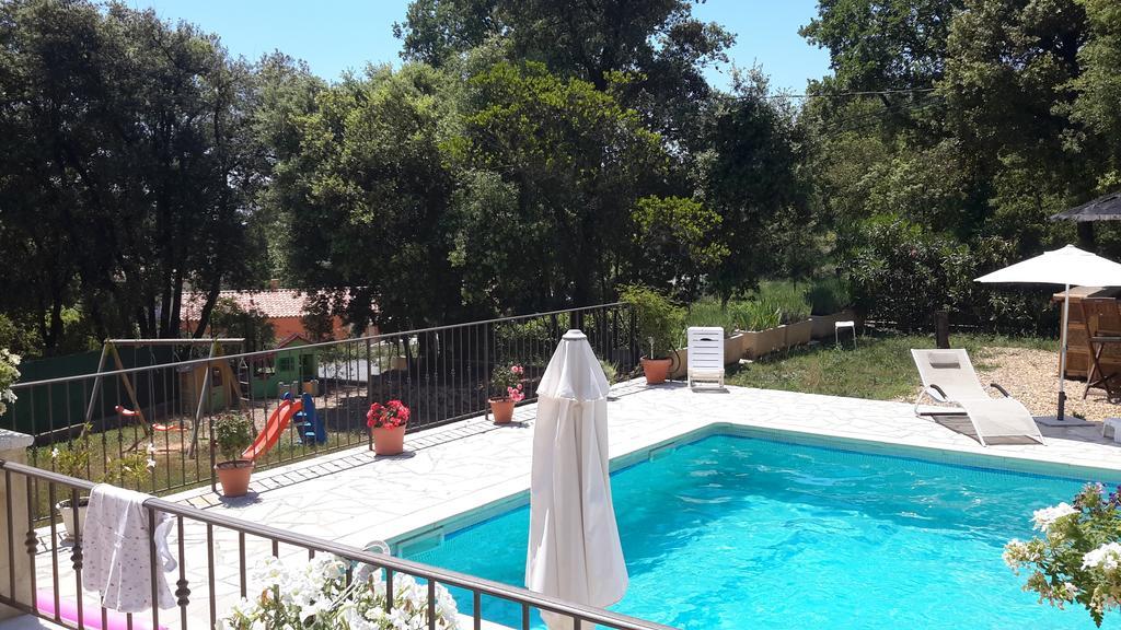 Bed and Breakfast La Maison De Jenny Монтору Экстерьер фото