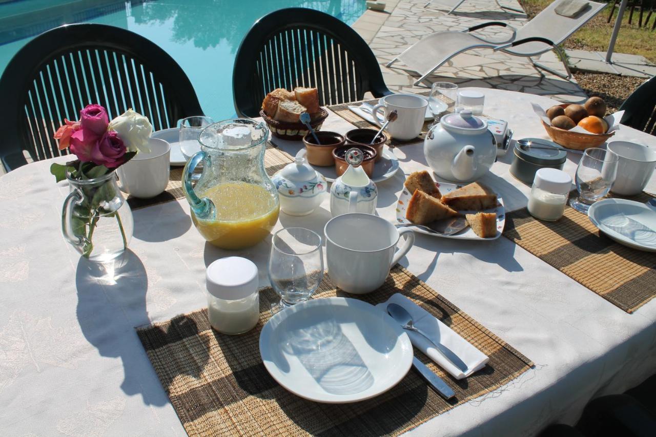 Bed and Breakfast La Maison De Jenny Монтору Экстерьер фото